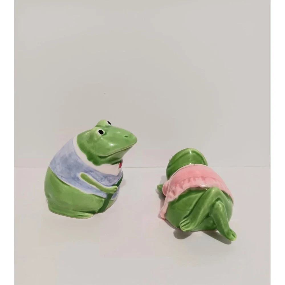 Otagiri Japan Mary Ann Baker Frog Ceramic Salt/Pepper Shakers